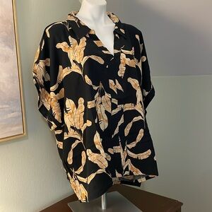 Black Hawaiian print top